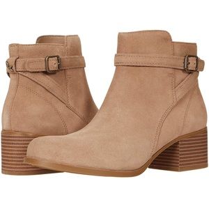 Koolaburra by UGG Ankle Booties